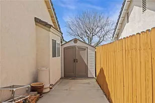 13531 Suncrest Ct, Yucaipa, CA 92399 - Photo 35