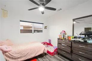 9424 Los Angeles, Bellflower, CA 90706 - Photo 15