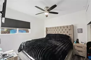 9424 Los Angeles, Bellflower, CA 90706 - Photo 11