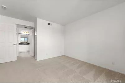 3440 Hathaway Avenue #323, Long Beach, CA 90815 - Photo 15