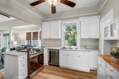 151 N Lincoln, Fullerton, CA 92831 - Photo 17