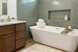 4239 S Raymond Ave, Los Angeles, CA 90037 - Photo 15