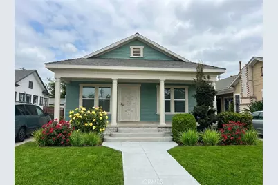 4239 S Raymond Avenue, Los Angeles, CA 90037 - Photo 1