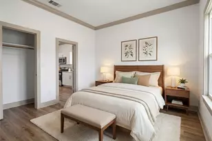 4239 S Raymond Ave, Los Angeles, CA 90037 - Photo 27