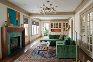 4239 S Raymond Ave, Los Angeles, CA 90037 - Photo 3