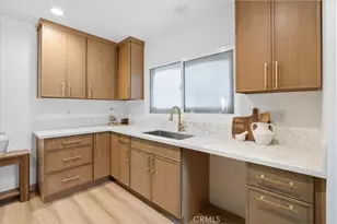 4239 S Raymond Ave, Los Angeles, CA 90037 - Photo 25