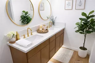 4239 S Raymond Ave, Los Angeles, CA 90037 - Photo 15