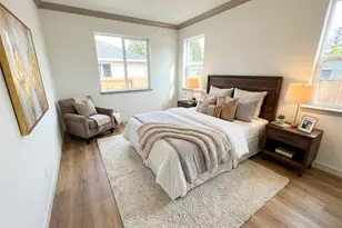 4239 S Raymond Ave, Los Angeles, CA 90037 - Photo 15