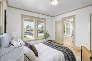 4239 S Raymond Ave, Los Angeles, CA 90037 - Photo 33