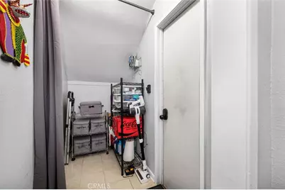 1334 E 1st #1, Long Beach, CA 90802 - Photo 27