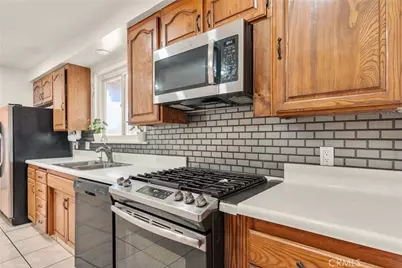 8223 Cyclamen, Buena Park, CA 90620 - Photo 11