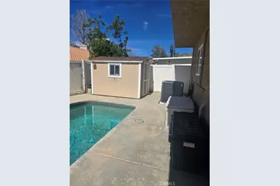 7838 Lavender Court, Highland, CA 92346 - Photo 17