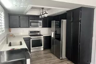 7838 Lavender Ct, Highland, CA 92346 - Photo 7