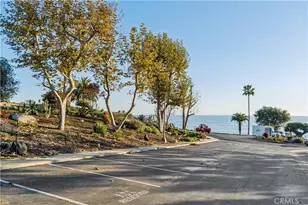 17350 W Sunset, Pacific Palisades, CA 90272 - Photo 25