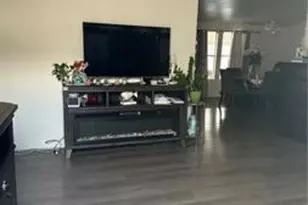 9080 Bloomfield, Cypress, CA 90630 - Photo 3