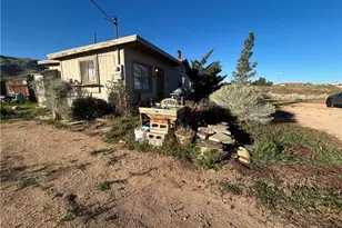 9878 Bella Vista, Apple Valley, CA 92308 - Photo 11