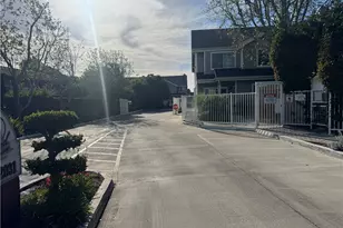 22031 Main, Carson, CA 90745 - Photo 11