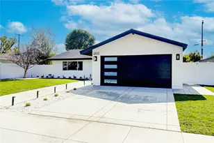 2433 Littleton, Costa Mesa, CA 92626 - Photo 7