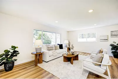 2433 Littleton, Costa Mesa, CA 92626 - Photo 13