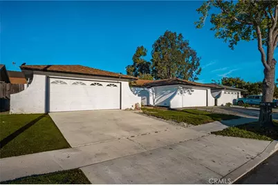 2171 Pomona, Costa Mesa, CA 92627 - Photo 3