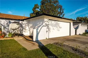 2171 Pomona, Costa Mesa, CA 92627 - Photo 11