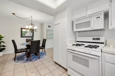 21114 Gypsy Moth Lane, Huntington Beach, CA 92646 - Photo 7