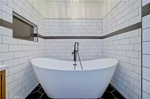 19521 Rainbow Ct, Cerritos, CA 90703 - Photo 31