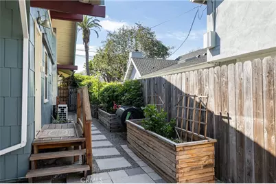 2439 E 6th, Long Beach, CA 90814 - Photo 33