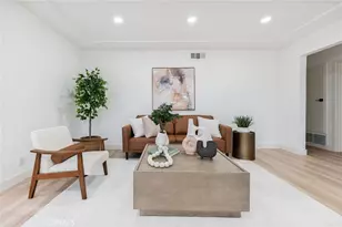 945 N Summer, Anaheim, CA 92805 - Photo 9