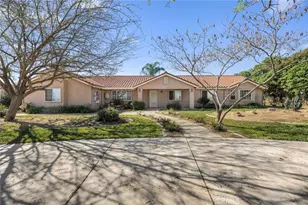 25865 McLaughlin Rd, Menifee, CA 92585 - Photo 1