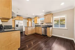 424 W 230th St, Carson, CA 90745 - Photo 11