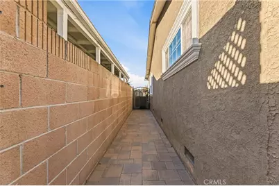 424 W 230th Street, Carson, CA 90745 - Photo 33