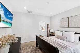 390 N Bellarose Way, Anaheim, CA 92805 - Photo 13