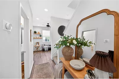 390 N Bellarose Way, Anaheim, CA 92805 - Photo 9