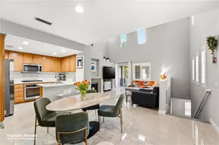 143 Lockford, Irvine, CA 92602 - Photo 3