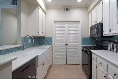 277 Chaumont Circle, Lake Forest, CA 92610 - Photo 5