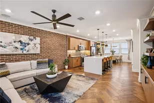 831 S Grable Cir, Orange, CA 92868 - Photo 7