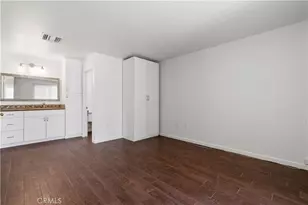 26824 Cir of the Oaks, Newhall, CA 91321 - Photo 15