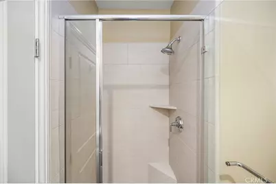 112 Mangrove Banks, Irvine, CA 92620 - Photo 15