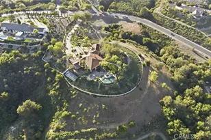 21715 The Trails Cir, Murrieta, CA 92562 - Photo 55