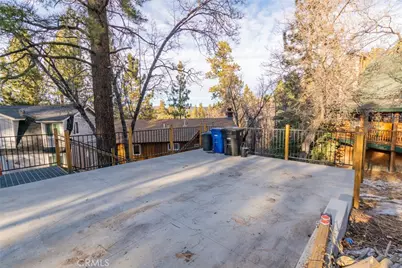 860 Villa Grove Ave, Big Bear City, CA 92314 - Photo 23