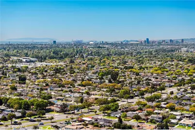 2334 Iroquois Avenue, Long Beach, CA 90815 - Photo 45