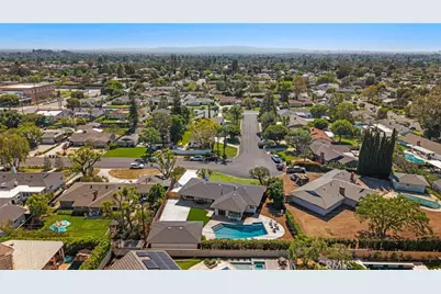 18661 Vale, North Tustin, CA 92705 - Photo 45