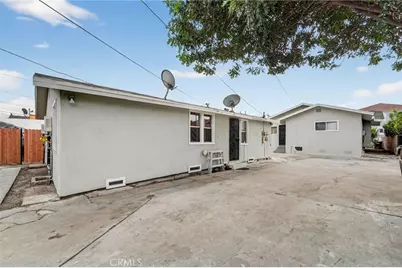 1043 W 95th Street, Los Angeles, CA 90044 - Photo 9