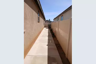 5081 Larkspur Road, Banning, CA 92220 - Photo 35