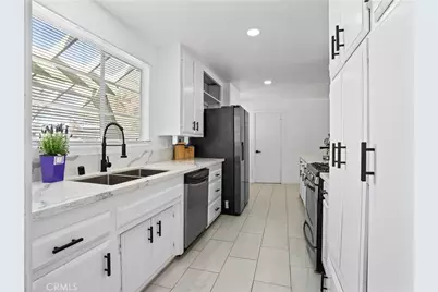 1112 E Avenue J4, Lancaster, CA 93535 - Photo 1
