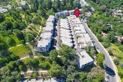 792 Portola Terrace, Los Angeles, CA 90042 - Photo 39