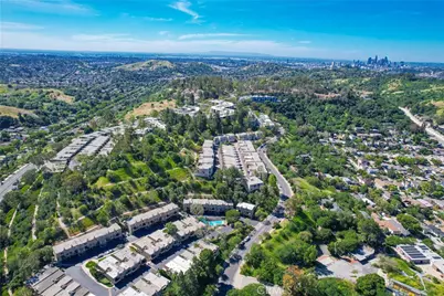 792 Portola Terrace, Los Angeles, CA 90042 - Photo 43