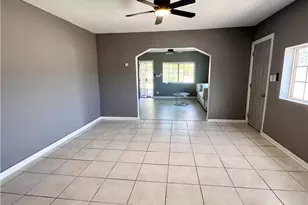 2527 W 3rd Ave, San Bernardino, CA 92407 - Photo 33