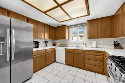 570 W 14th #4, San Pedro, CA 90731 - Photo 13